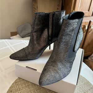 Donald Pliner Flower Black Suede Metallic Boots Size 11 M